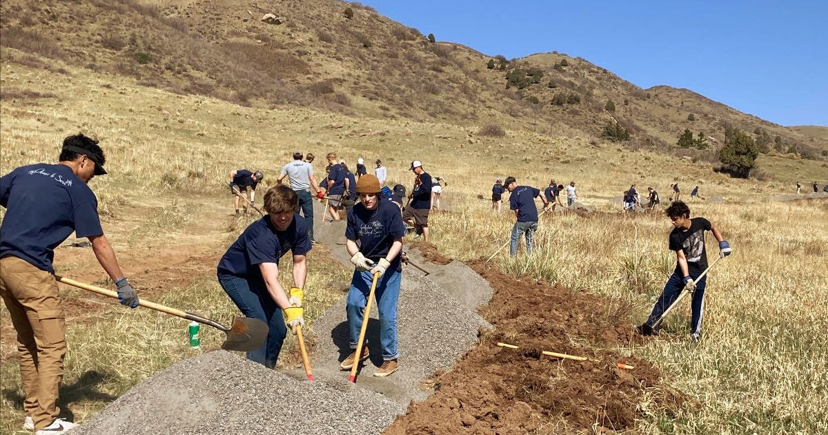 Earth Day South Valley Cleanup 2022